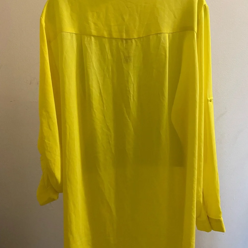 Ladies blouses - Picture 3 of 6